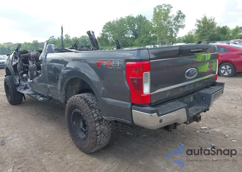 2017 Ford F-250 Lariat из США, поврежденный, VIN 1FT7W2BT0HEF08922